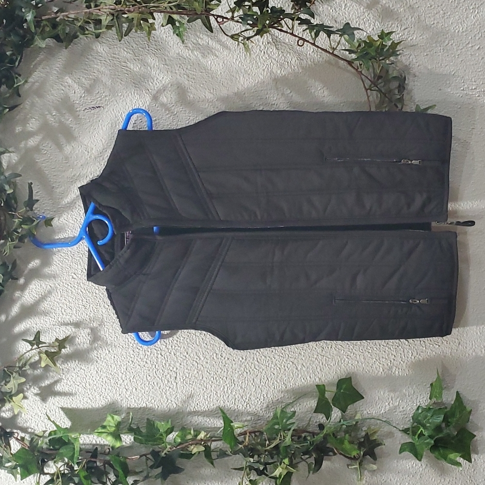 Hiking Vest, soft back, with pockets! M, Black